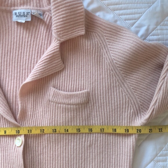 Russ pettites| Sweater| Women’s| Size L| Soft, pink, salmon, color, lambswool - Picture 10 of 17